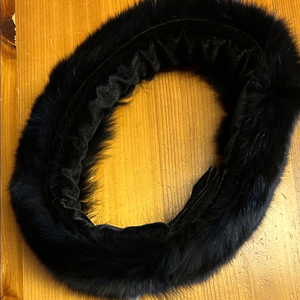 Black Fox Fur Headband - Classic Winter Accessory